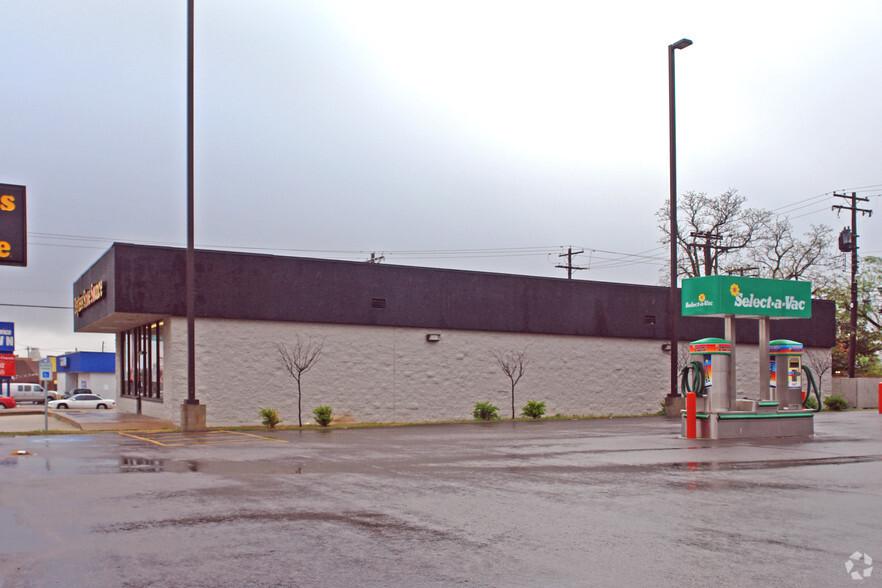 2500 NW 23rd St, Oklahoma City, OK en alquiler - Foto del edificio - Imagen 3 de 30