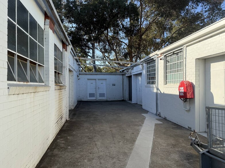35 Isabella St, Moorabbin en venta - Foto del edificio - Imagen 2 de 5