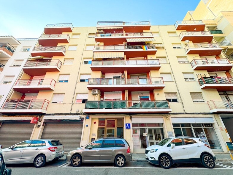 Carrer De Benidorm, Reus, Tarragona en venta - Foto principal - Imagen 1 de 3