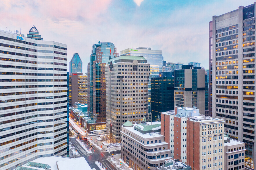 2000 Av McGill College, Montréal, QC en alquiler - Foto del edificio - Imagen 2 de 3