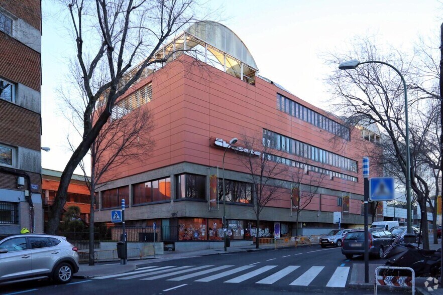 Local en Madrid, Madrid en venta - Foto del edificio - Imagen 1 de 1