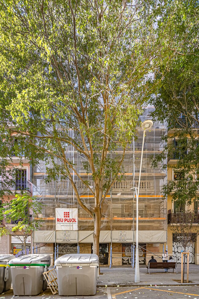 Más detalles de Edificio residencial​ en venta