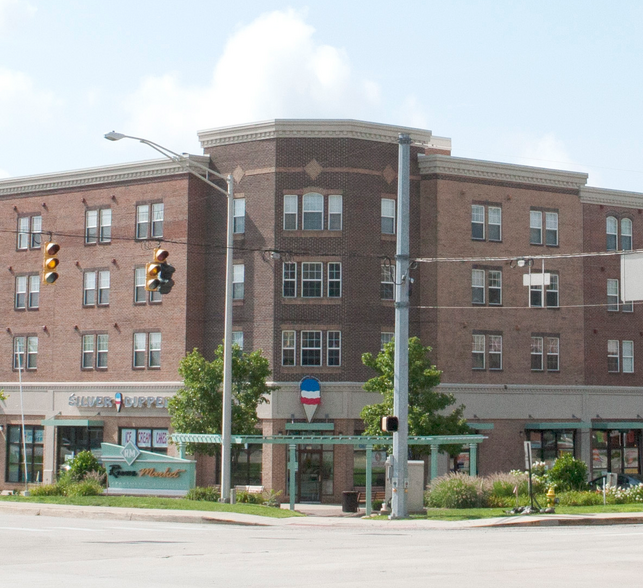 221 E State St, West Lafayette, IN en alquiler - Foto del edificio - Imagen 1 de 1