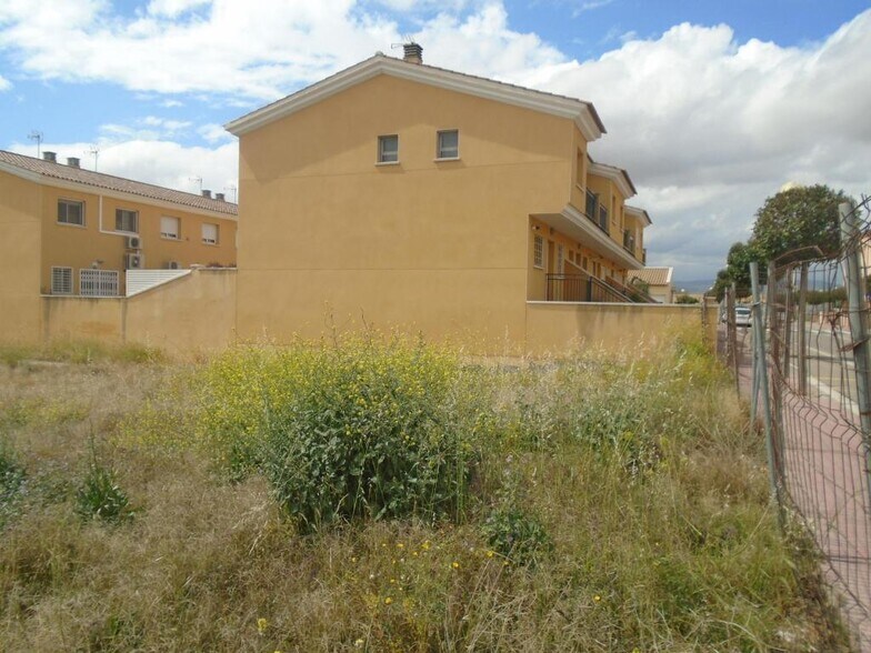 Carrer Martí i Pol, 3, Bellvei, Tarragona en venta - Foto del edificio - Imagen 3 de 7
