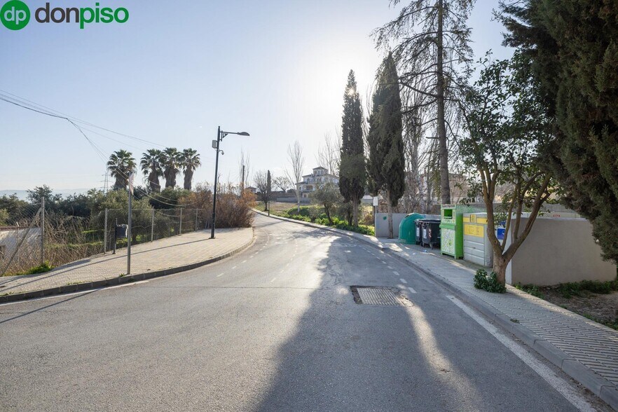 Rio Tormes Csj, 61, Las Gabias, Granada en venta - Foto del edificio - Imagen 3 de 21