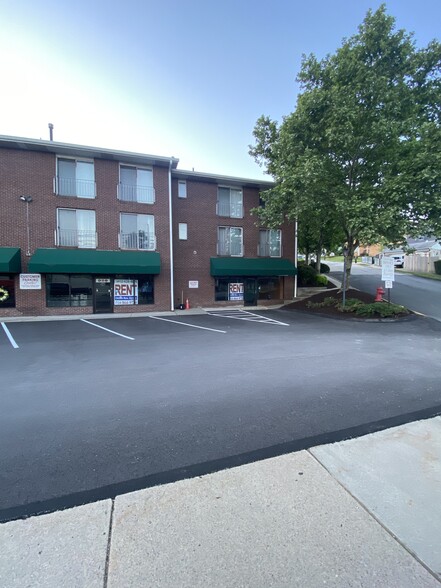 401-407 Freeport Rd, Blawnox, PA en alquiler - Foto del edificio - Imagen 1 de 5