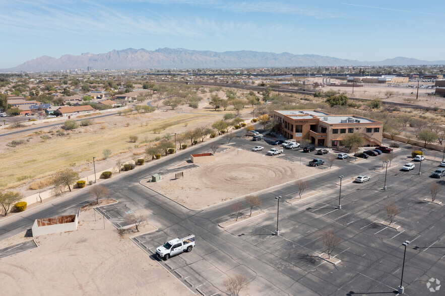 1370 W Irvington Rd, Tucson, AZ en venta - Foto del edificio - Imagen 3 de 8