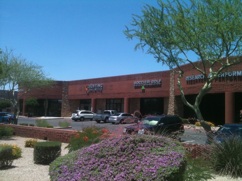 15816 N Greenway-Hayden Loop, Scottsdale, AZ en alquiler - Foto del edificio - Imagen 1 de 1