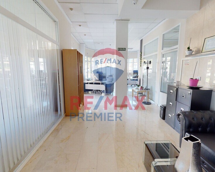 Local en L'Alfàs del Pi, Alicante en venta - Foto del interior - Imagen 3 de 25