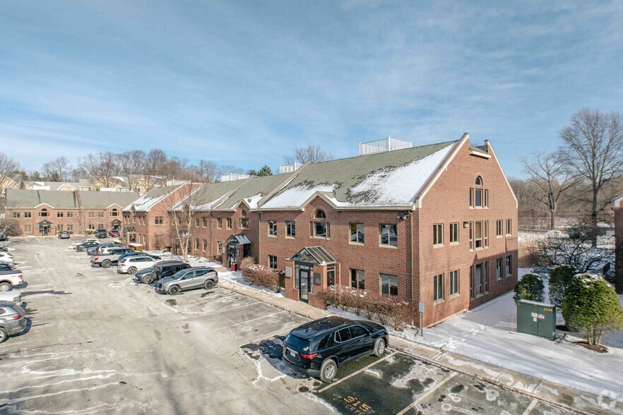 100 Conifer Hill Dr, Danvers, MA en venta - Foto del edificio - Imagen 1 de 48