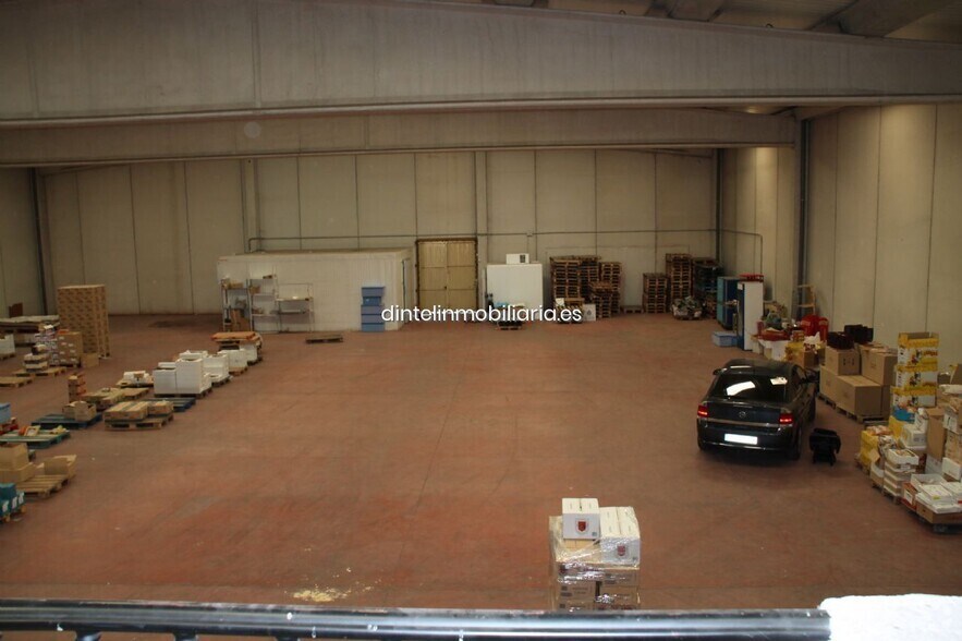 Nave en Ávila, Ávila en venta - Foto del edificio - Imagen 3 de 18