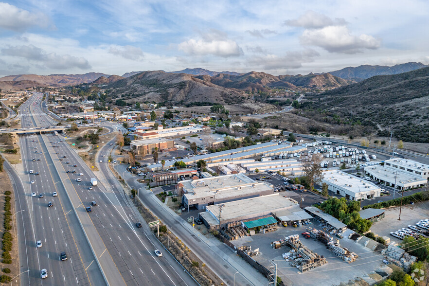 29360 Roadside Dr, Agoura Hills, CA en alquiler - Foto del edificio - Imagen 1 de 27