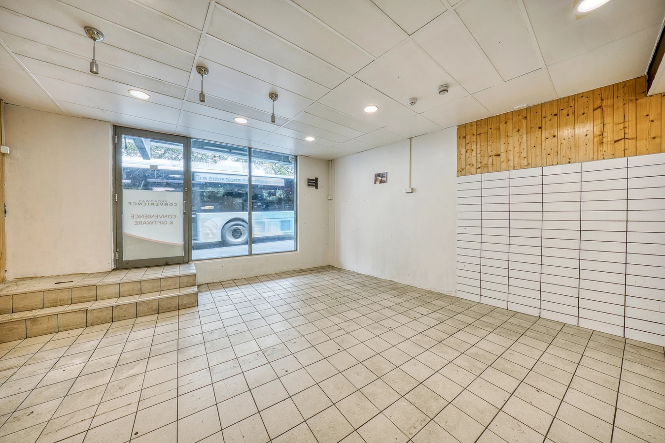 281-285 Parramatta Road, Glebe, NSW 2037 - Unidad 3 -  - Foto del interior - Image 2 of 7