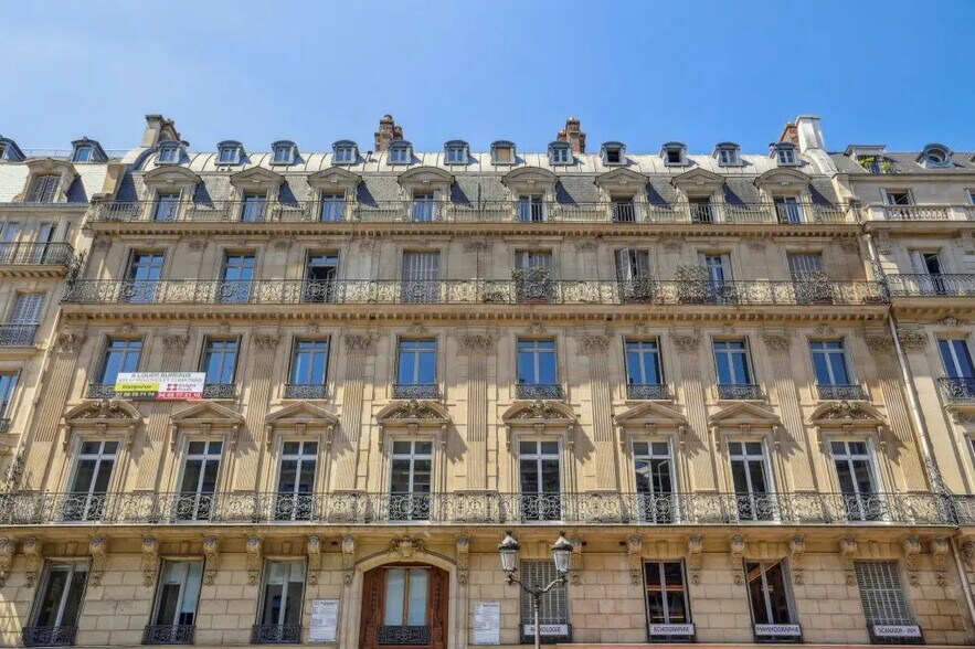 13 Avenue De L'Opera, Paris en alquiler - Foto del edificio - Imagen 2 de 9