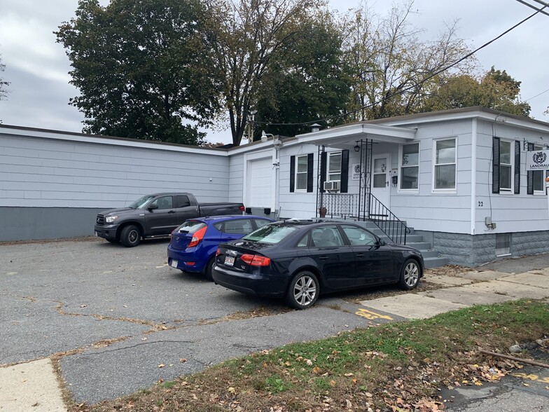 22 Laurel St, Leominster, MA en venta - Foto del edificio - Imagen 2 de 28