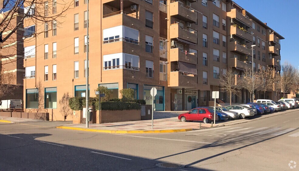 Edificio residencial en Humanes de Madrid, Madrid en venta - Foto del edificio - Imagen 2 de 4