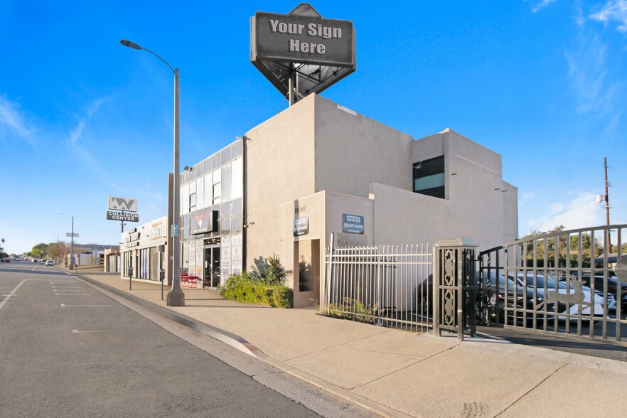 19345-19347 Ventura Blvd, Tarzana, CA en alquiler - Foto del edificio - Imagen 2 de 7