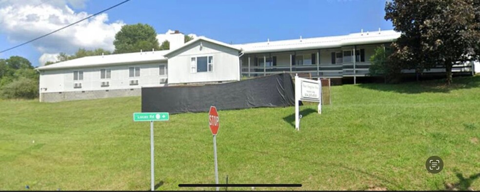 41 Watkins Dr, Grafton, WV en alquiler - Foto del edificio - Imagen 1 de 41