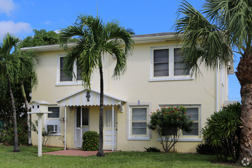 85 SE 6th Ave, Delray Beach, FL en alquiler - Foto del edificio - Imagen 3 de 8