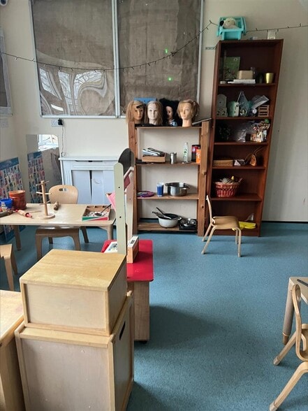 157-159 St. Barnabas Rd, Woodford Green en alquiler - Foto del edificio - Imagen 2 de 13