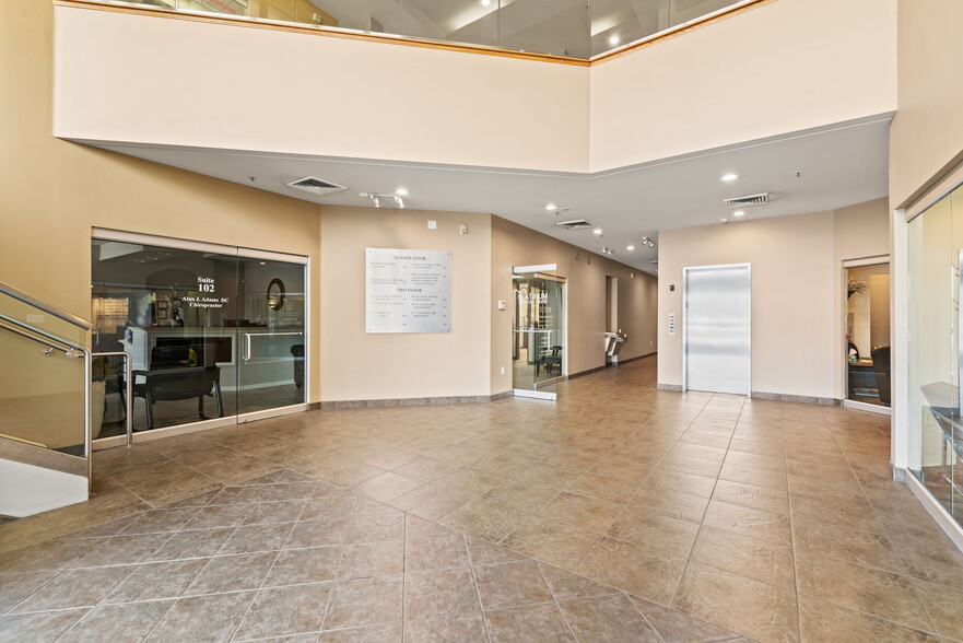 7555 S Center View Ct, West Jordan, UT en alquiler - Lobby - Imagen 3 de 8