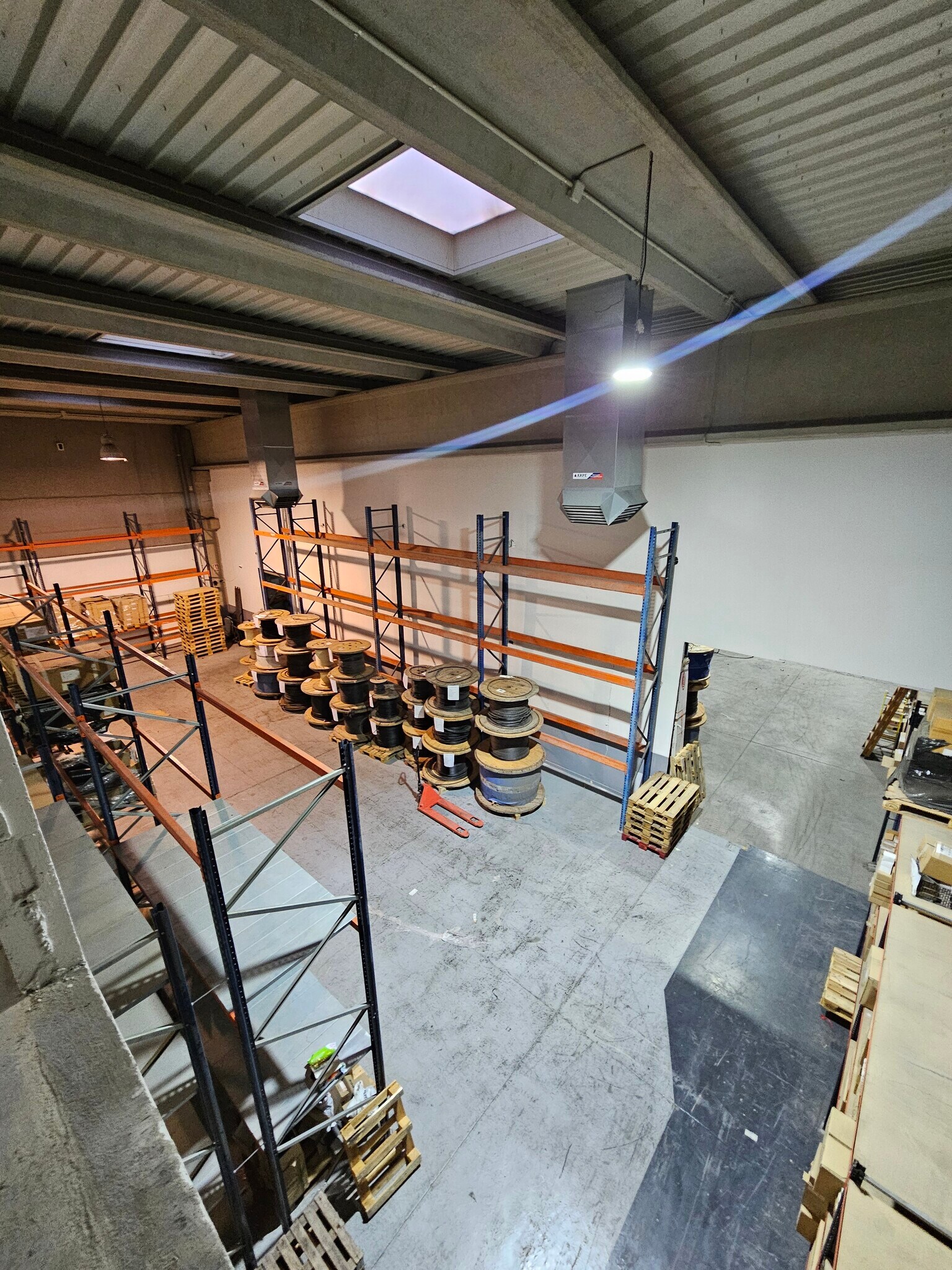 Nave en Montornès del Vallès, Barcelona en alquiler Foto del interior- Imagen 1 de 4