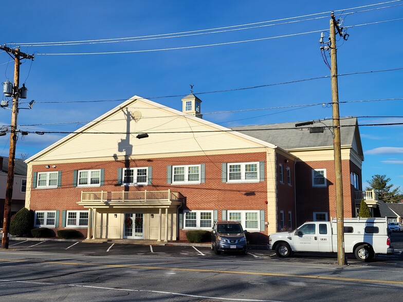 34 Chelmsford St, Chelmsford, MA en alquiler - Foto del edificio - Imagen 3 de 3