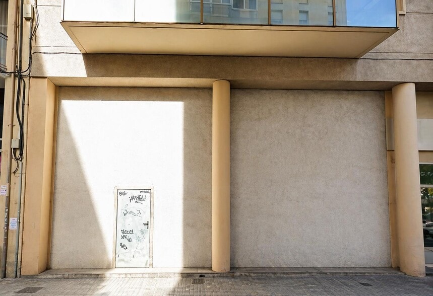 Edificio residencial en Reus, Tarragona en venta - Foto del edificio - Imagen 2 de 6