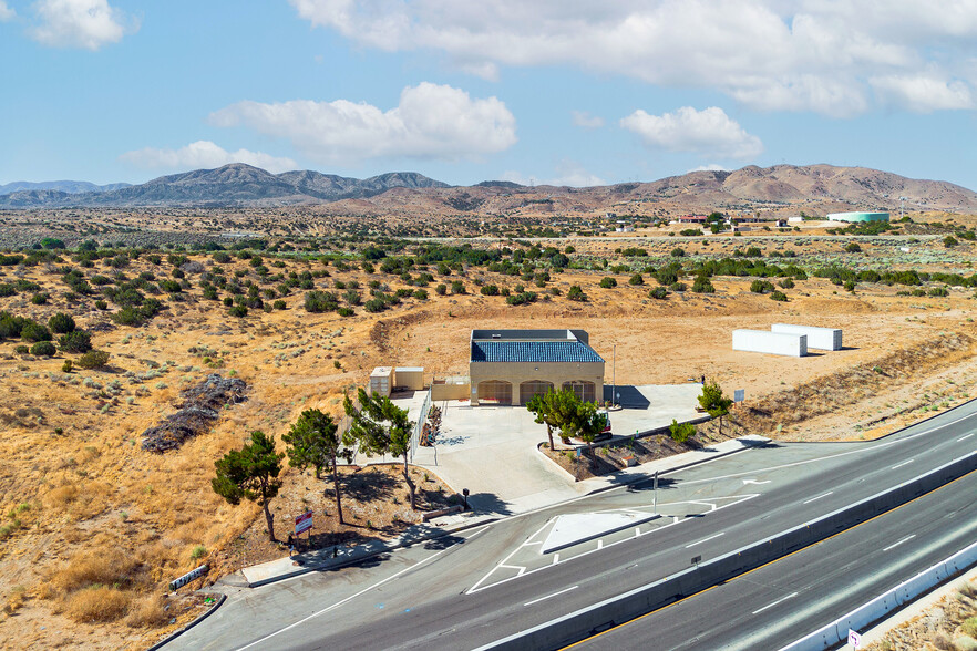 2660 Pearblossom Hwy, Palmdale, CA en venta - Foto del edificio - Imagen 1 de 43