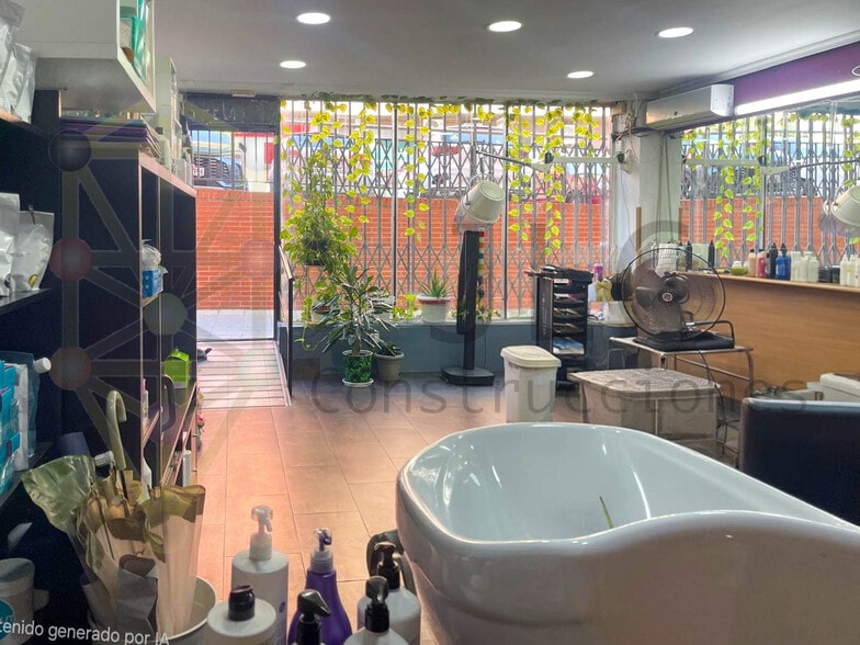 Edificio residencial en Alcobendas, Madrid en venta - Foto del edificio - Imagen 3 de 3