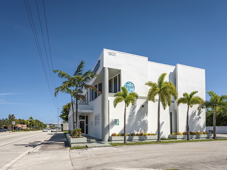 1600 E Atlantic Blvd, Pompano Beach, FL en venta - Foto del edificio - Imagen 1 de 11