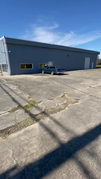 4207 Spencer Hwy, Pasadena, TX en venta - Vídeo de anuncio comercial - Imagen 2 de 8