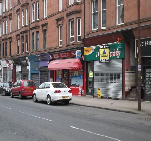 128 Queen Margaret Dr, Glasgow en alquiler - Foto del edificio - Imagen 3 de 3