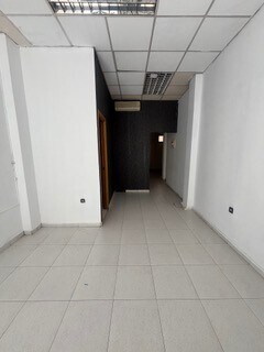 Local en Pinto, Madrid en alquiler - Foto del interior - Imagen 2 de 4