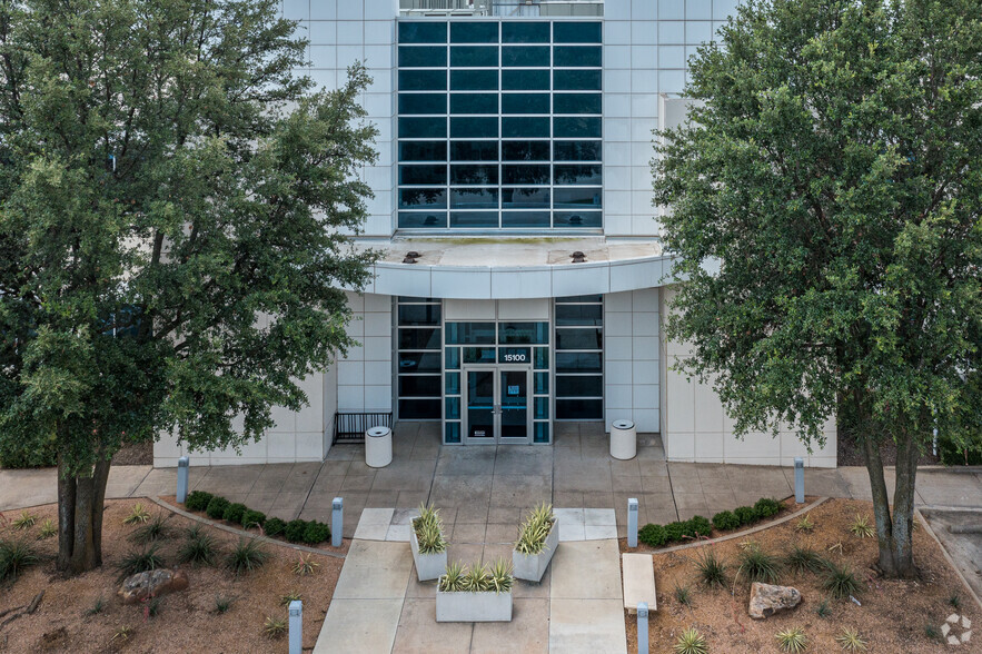 15100 FAA Blvd, Fort Worth, TX en alquiler - Foto del edificio - Imagen 2 de 7