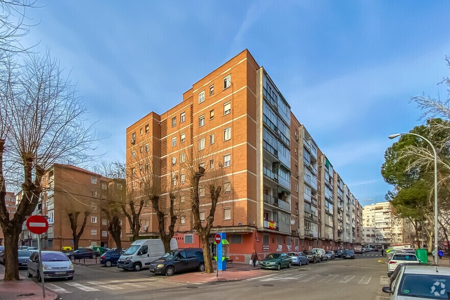 Calle Santa Teresa, 5, Alcalá de Henares, Madrid en venta - Foto principal - Imagen 1 de 8