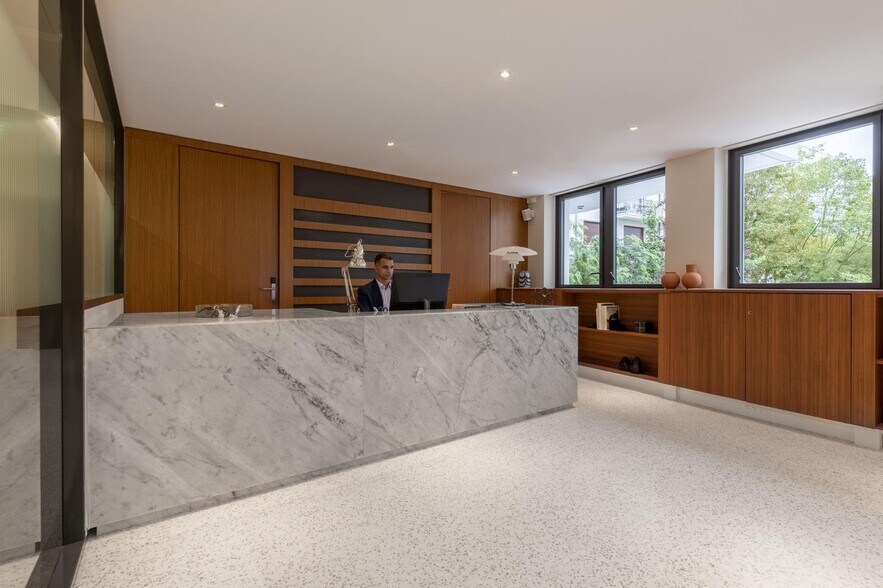 185 Avenue Charles De Gaulle, Neuilly-sur-Seine en alquiler - Foto del edificio - Imagen 2 de 42