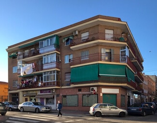 Más detalles de Calle del Monte Aya, 24, Madrid - Edificio residencial​ en venta