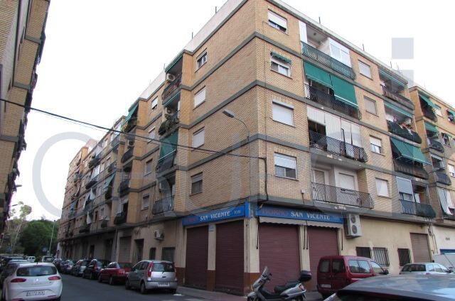 Más detalles de San Pancracio, S N, Burjassot - Local en venta