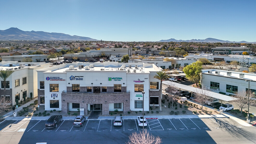 3007 W Horizon Ridge Pky, Henderson, NV en alquiler - Foto del edificio - Imagen 1 de 9