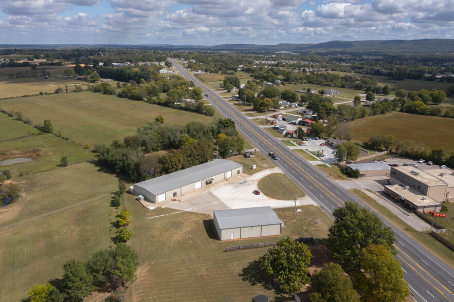 2594 E Heritage Pkwy, Farmington, AR en alquiler - Foto del edificio - Imagen 1 de 19