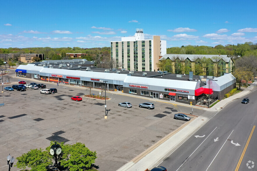 4001-4079 NE Central Ave, Minneapolis, MN en alquiler - Foto del edificio - Imagen 2 de 2