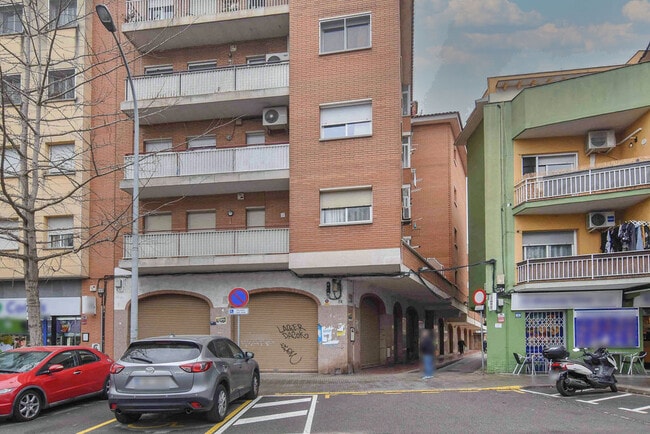 Más detalles de Edificio residencial​ en venta