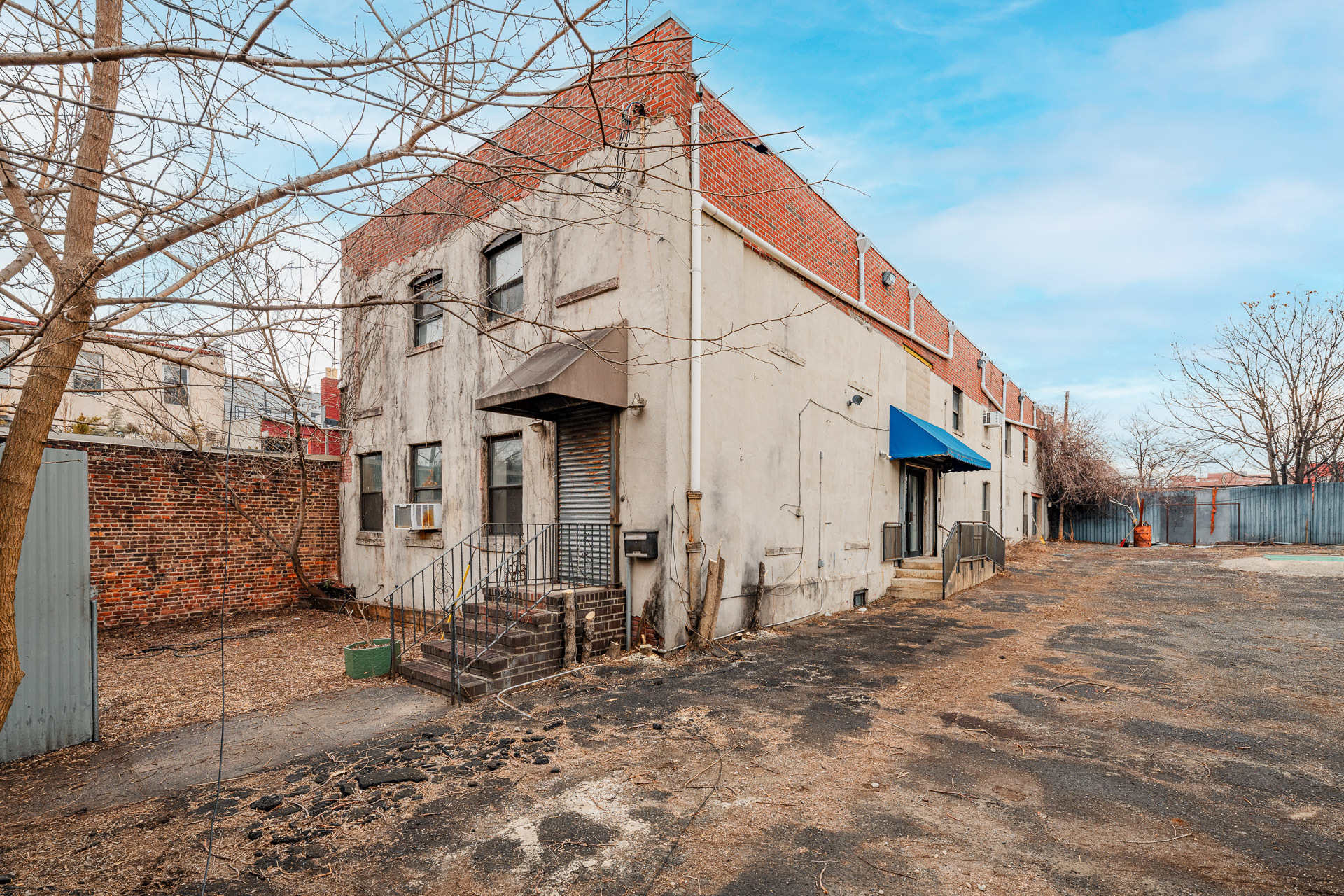 235 Van Brunt St, Brooklyn, NY en alquiler Foto del edificio- Imagen 1 de 10