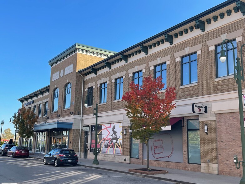 Indian Ripple Rd, Dayton, OH en alquiler - Foto del edificio - Imagen 2 de 6