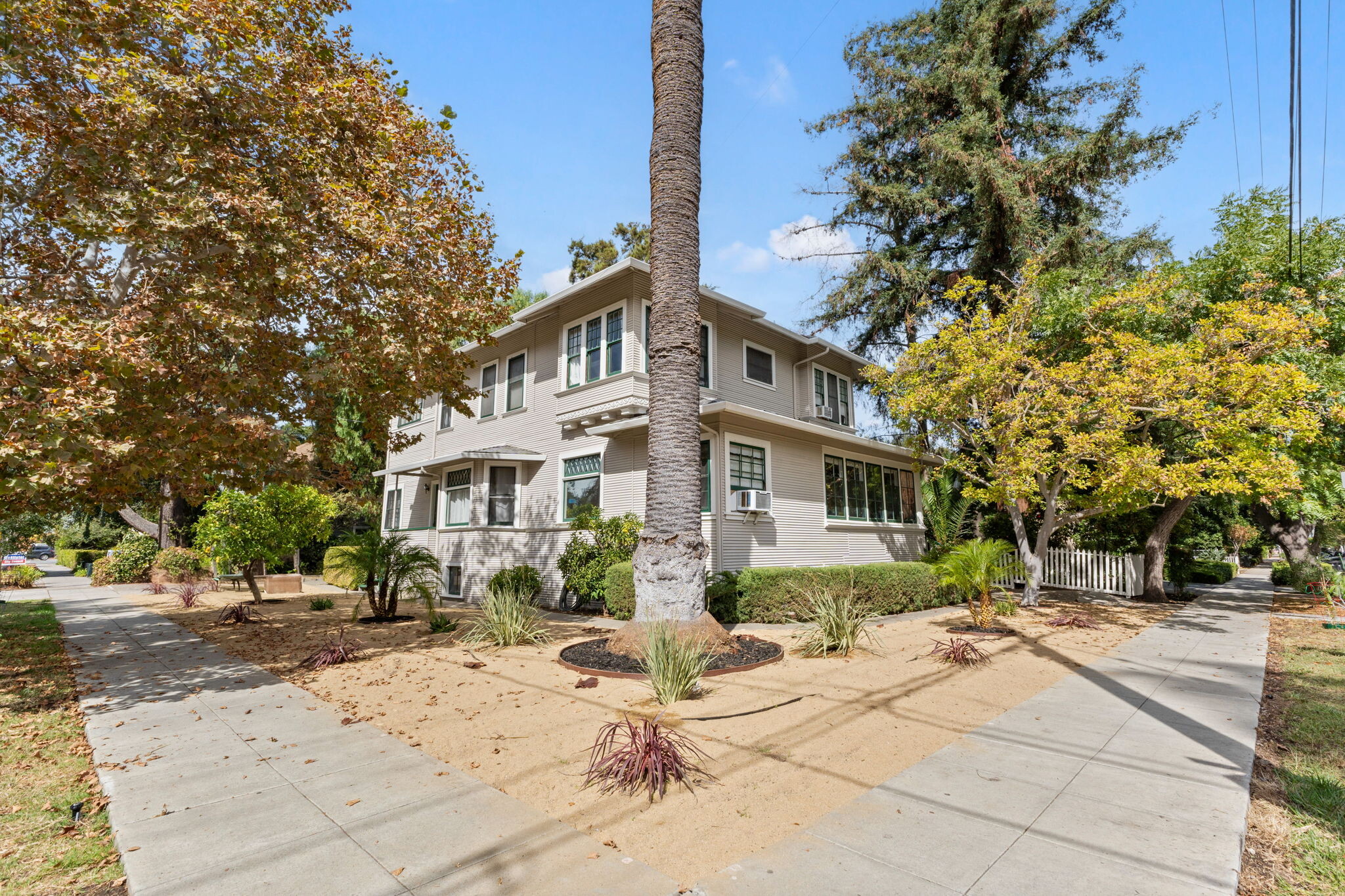 392 View St, Mountain View, CA en venta Foto principal- Imagen 1 de 18