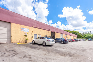 Más detalles para 5055-5065 NW 159th St, Miami Lakes, FL - Nave en alquiler