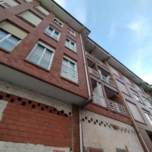 Avenida Francisco Álvarez Martínez, 18, Llanera, Asturias en venta - Foto del edificio - Imagen 1 de 11