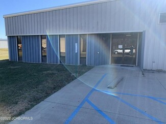 Más detalles para 110 W Industrial Rd, Fulton, MO - Oficinas en alquiler