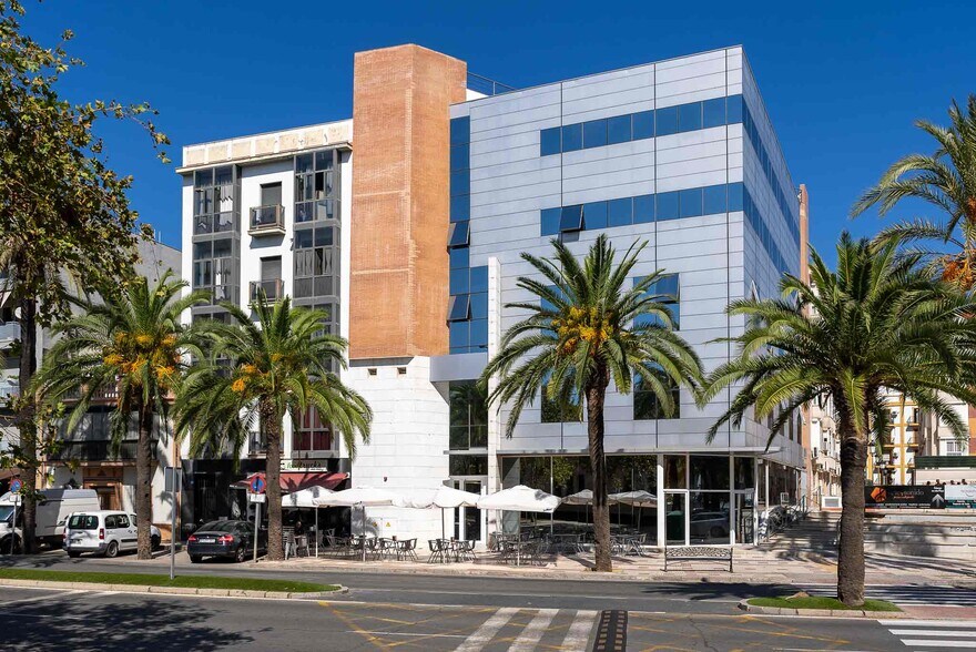 Paseo de la Glorieta, 10 A, Huelva, Huelva en venta - Foto del edificio - Imagen 3 de 5